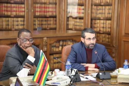 The First Vice President and Minister of Health and Child Care of Zimbabwe Visited Pasteur Institute of Iran